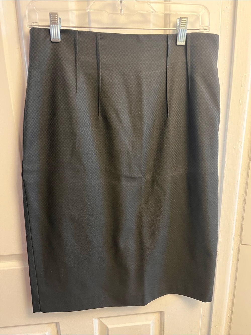 Halogen Black Textured Pencil Skirt